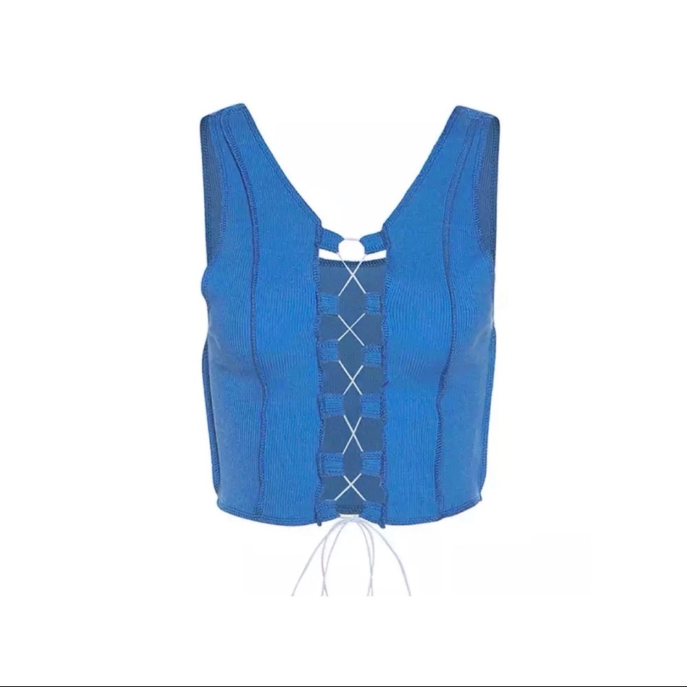 Cut out blue top
